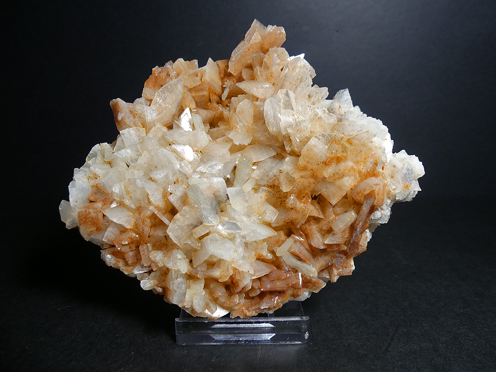 Heulandite 